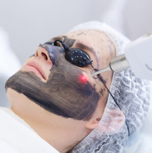 Hollywood Facial at Envy Skin Clinic